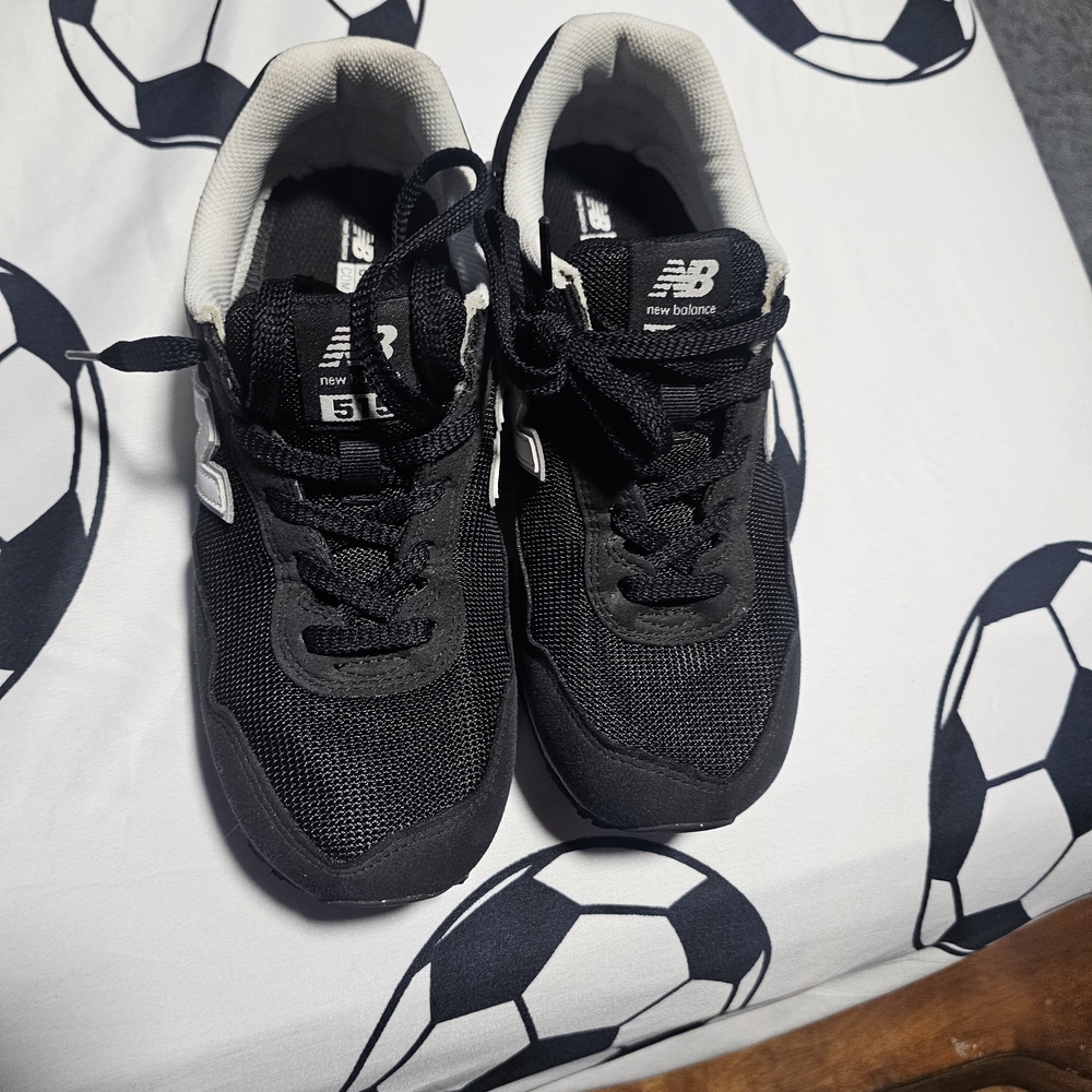 New Balance Black and White Sneakers